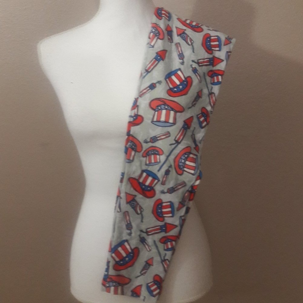 3/$30 - Lularoe OS Americana Leggings - NWOT